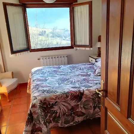 El Ardinal アパート アレナス・デ・カブラレス