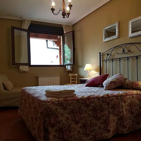 El Ardinal アパート